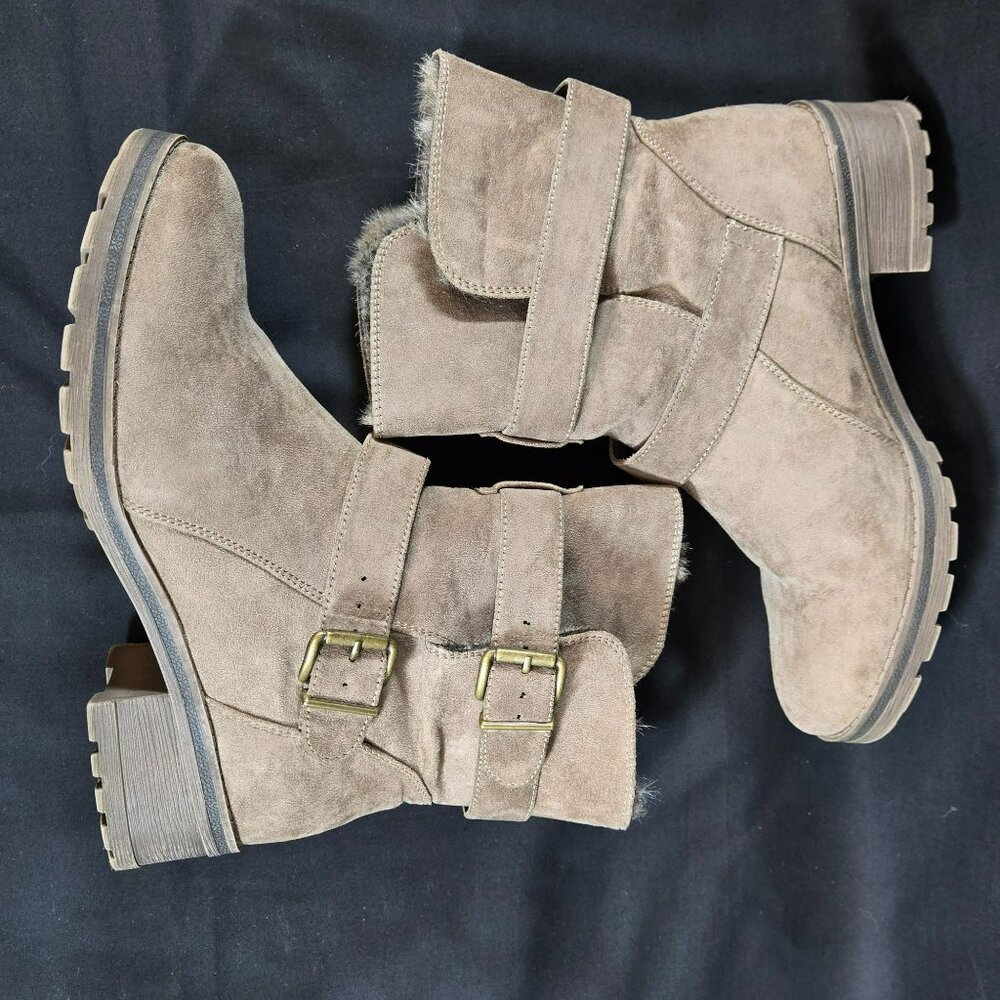 White Mountain Chastity Taupe Faux Suede Fur Lined Ankle Boots Women’s 8.5M - Picture 4 of 12